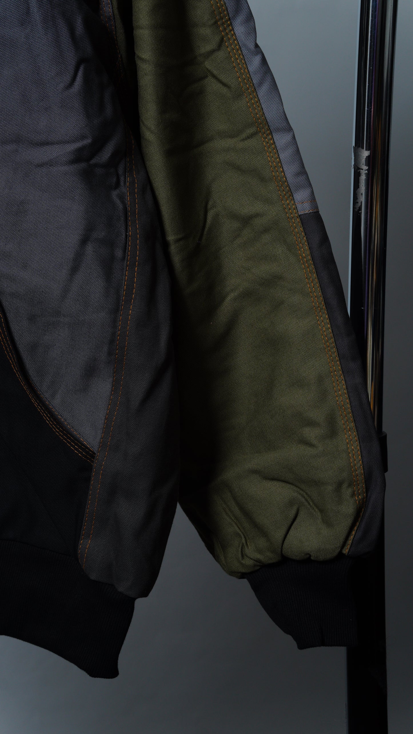 Workwear Colorblock Hooded Jacket Size M