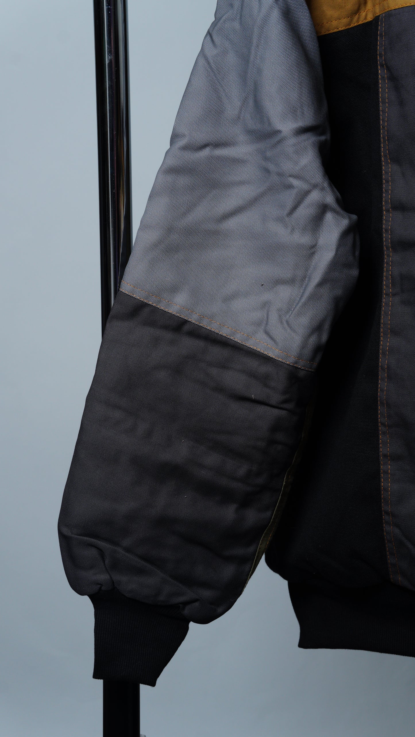 Workwear Colorblock Hooded Jacket Size M