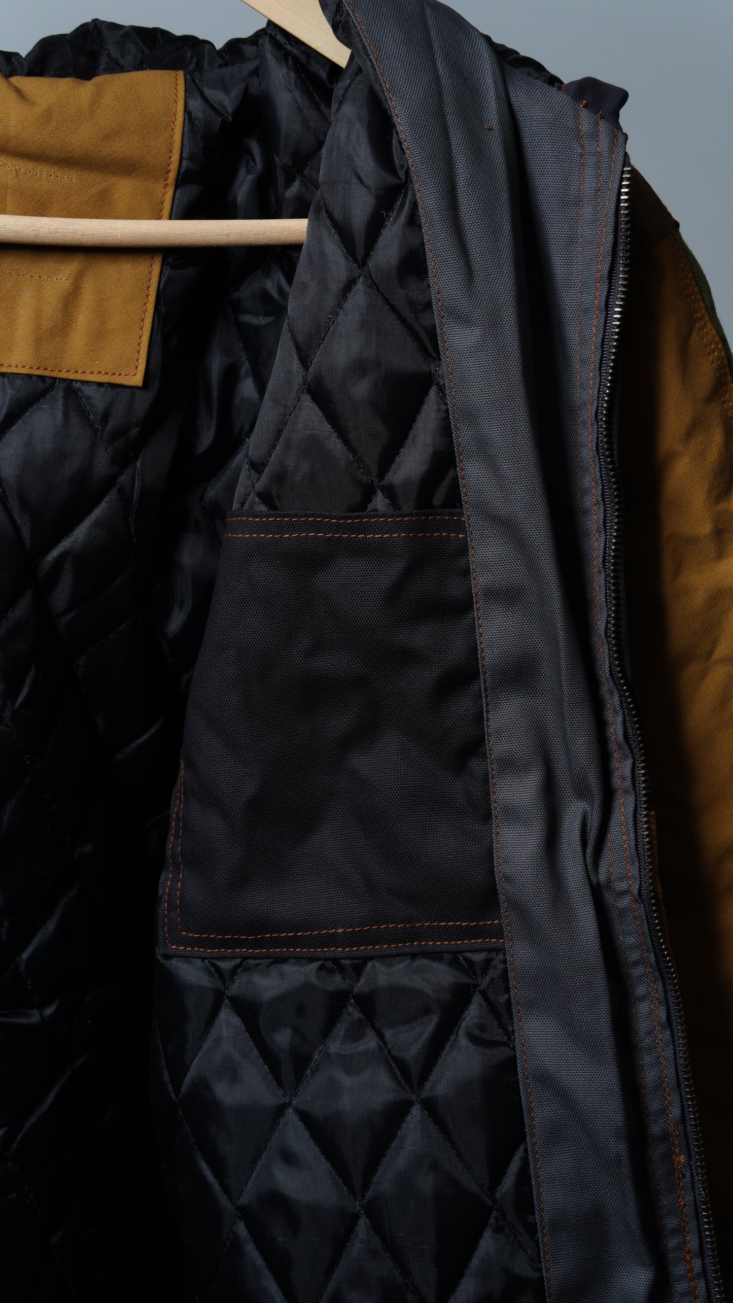 Workwear Colorblock Hooded Jacket Size S
