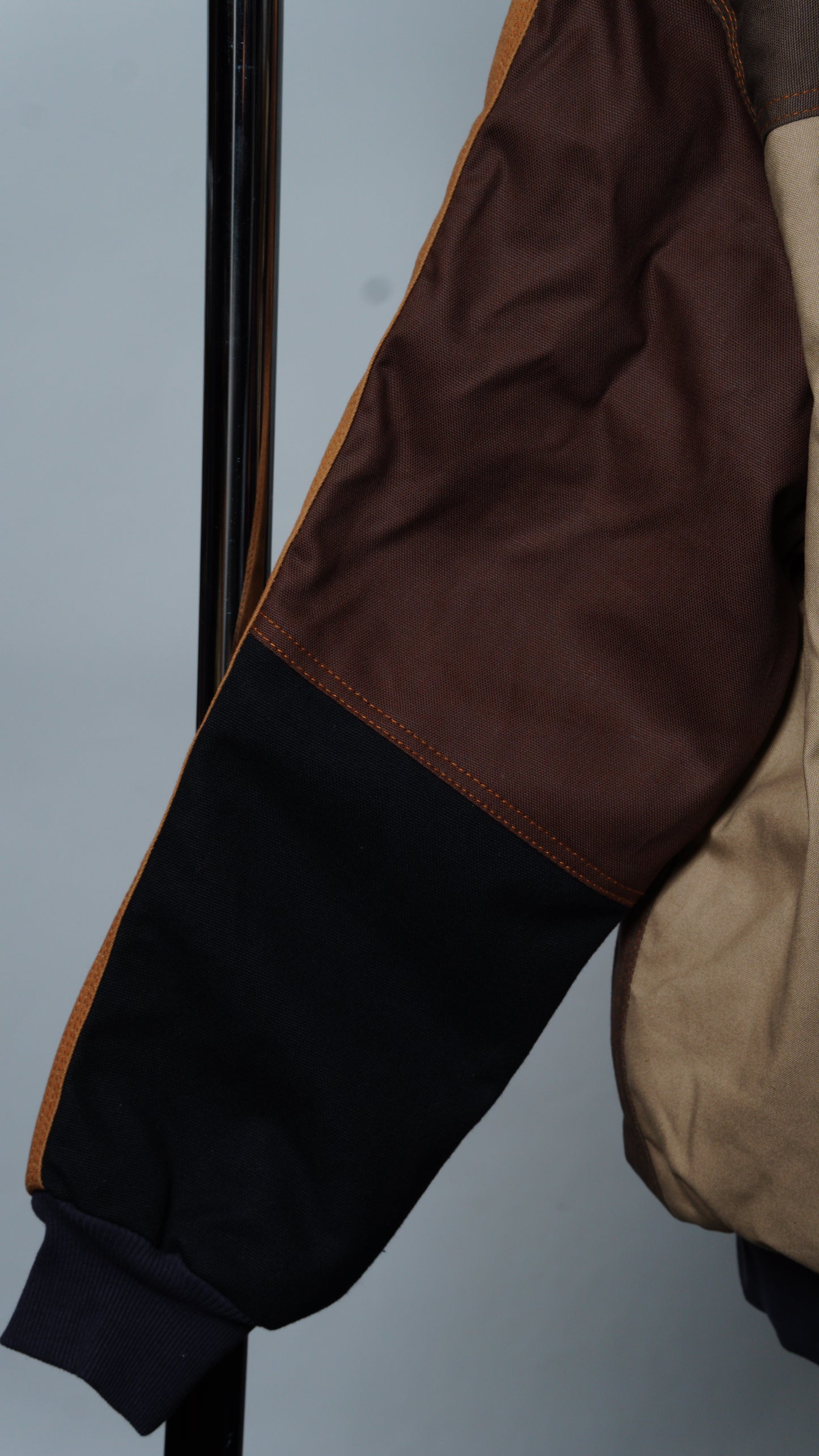 Workwear Colorblock Hooded Jacket Size M