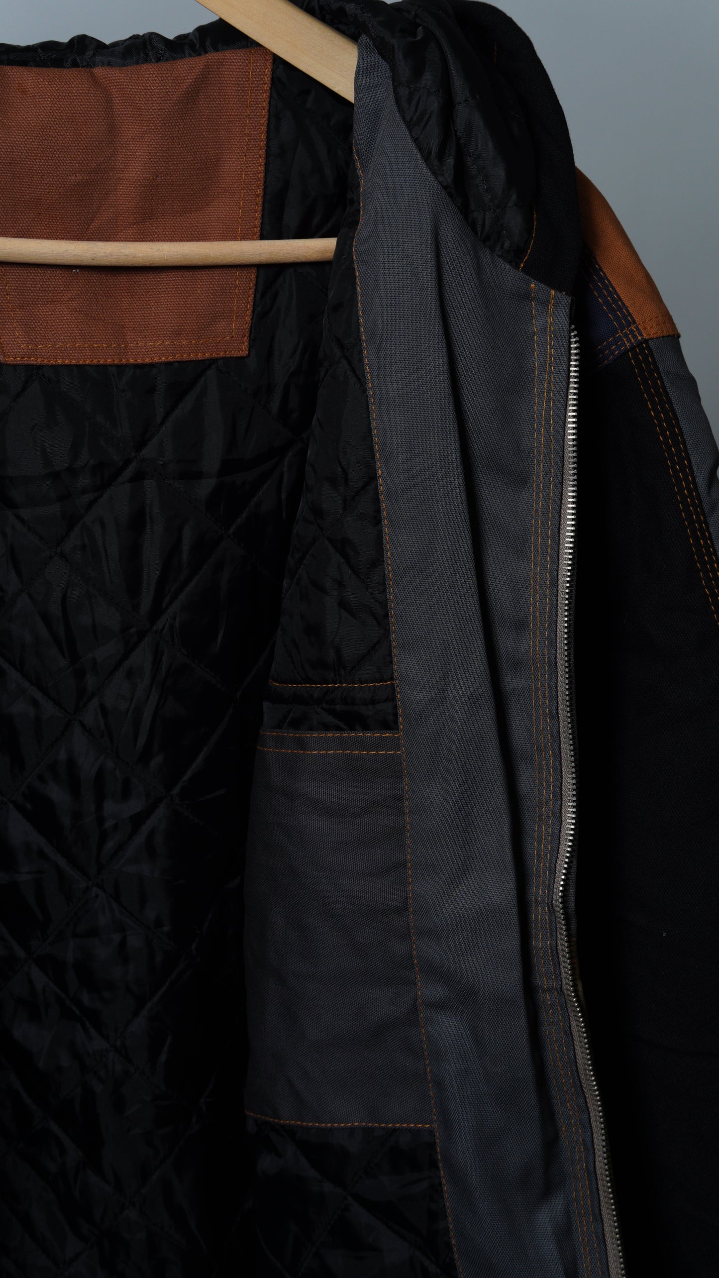 Workwear Colorblock Hooded Jacket Size L