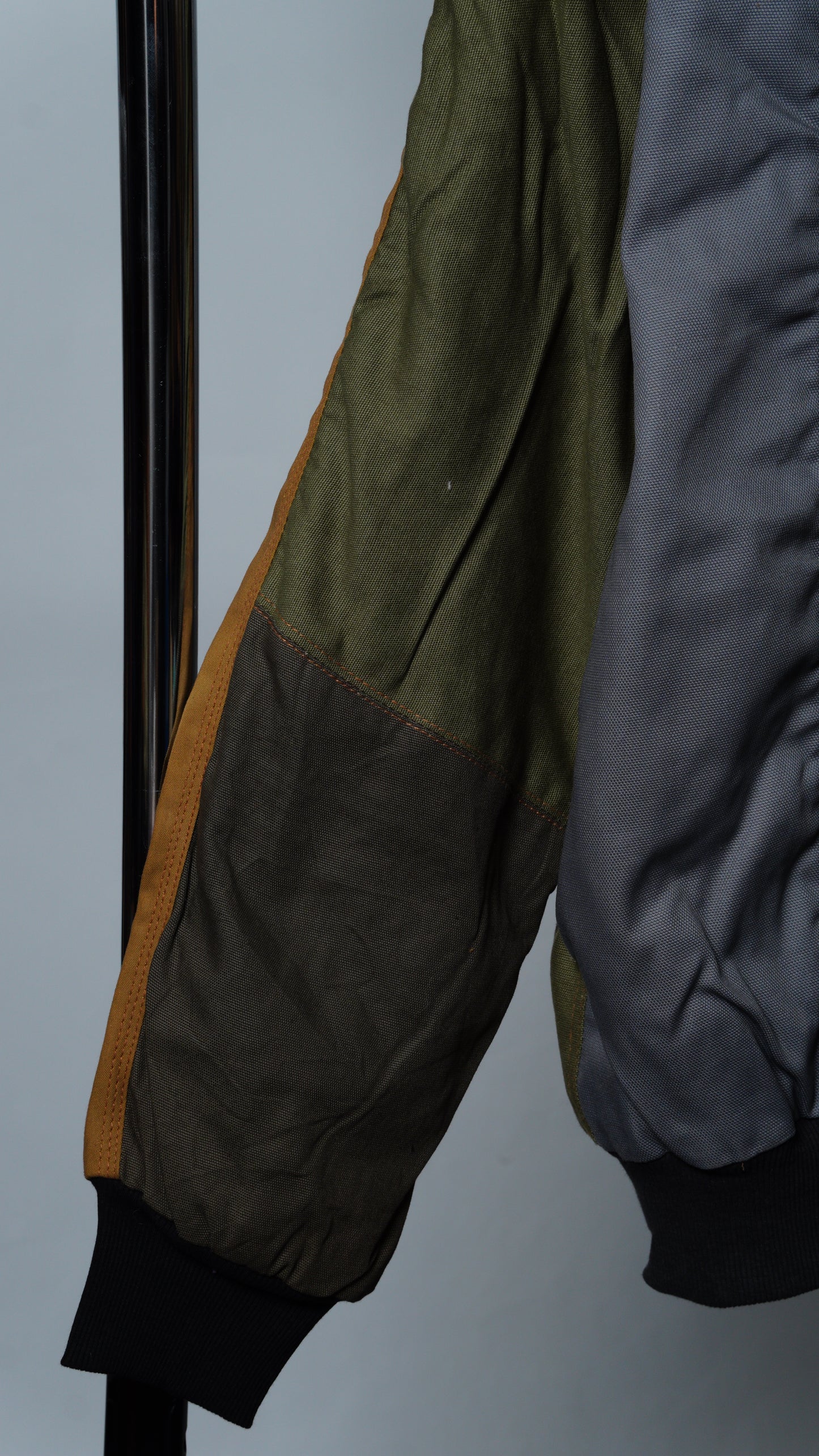 Workwear Colorblock Hooded Jacket Size M
