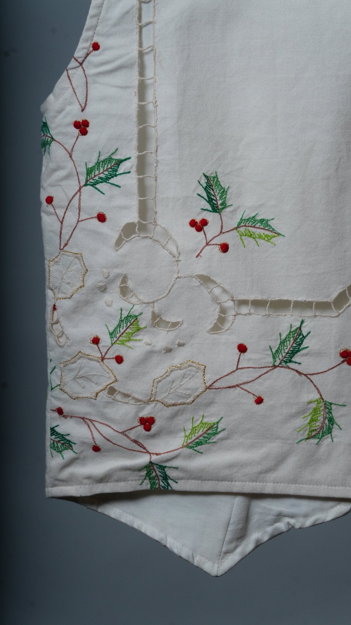 Upcycled Tablecloth Vest Size L - The Hellebore Shop