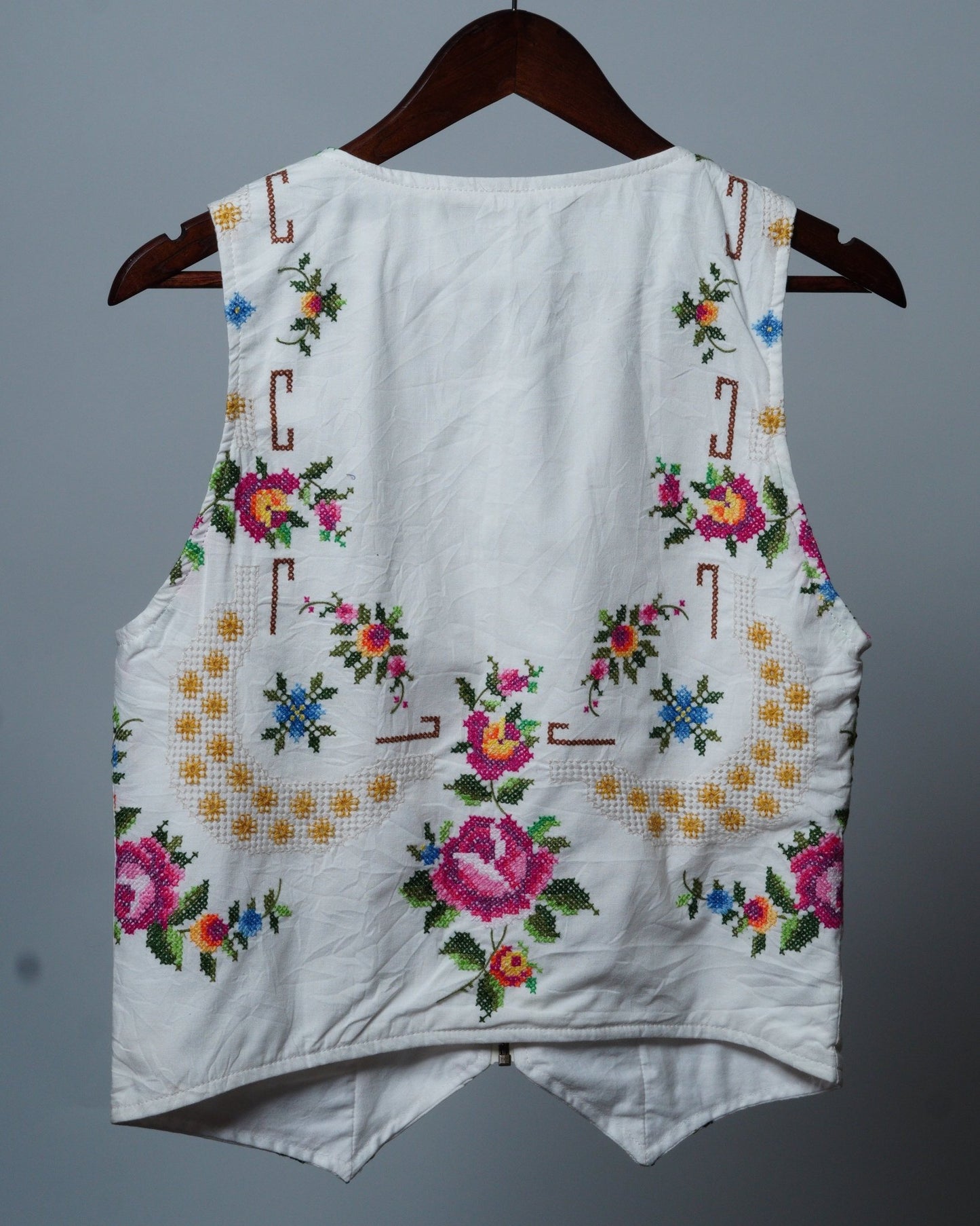 Upcycled Tablecloth Vest Size S - The Hellebore Shop