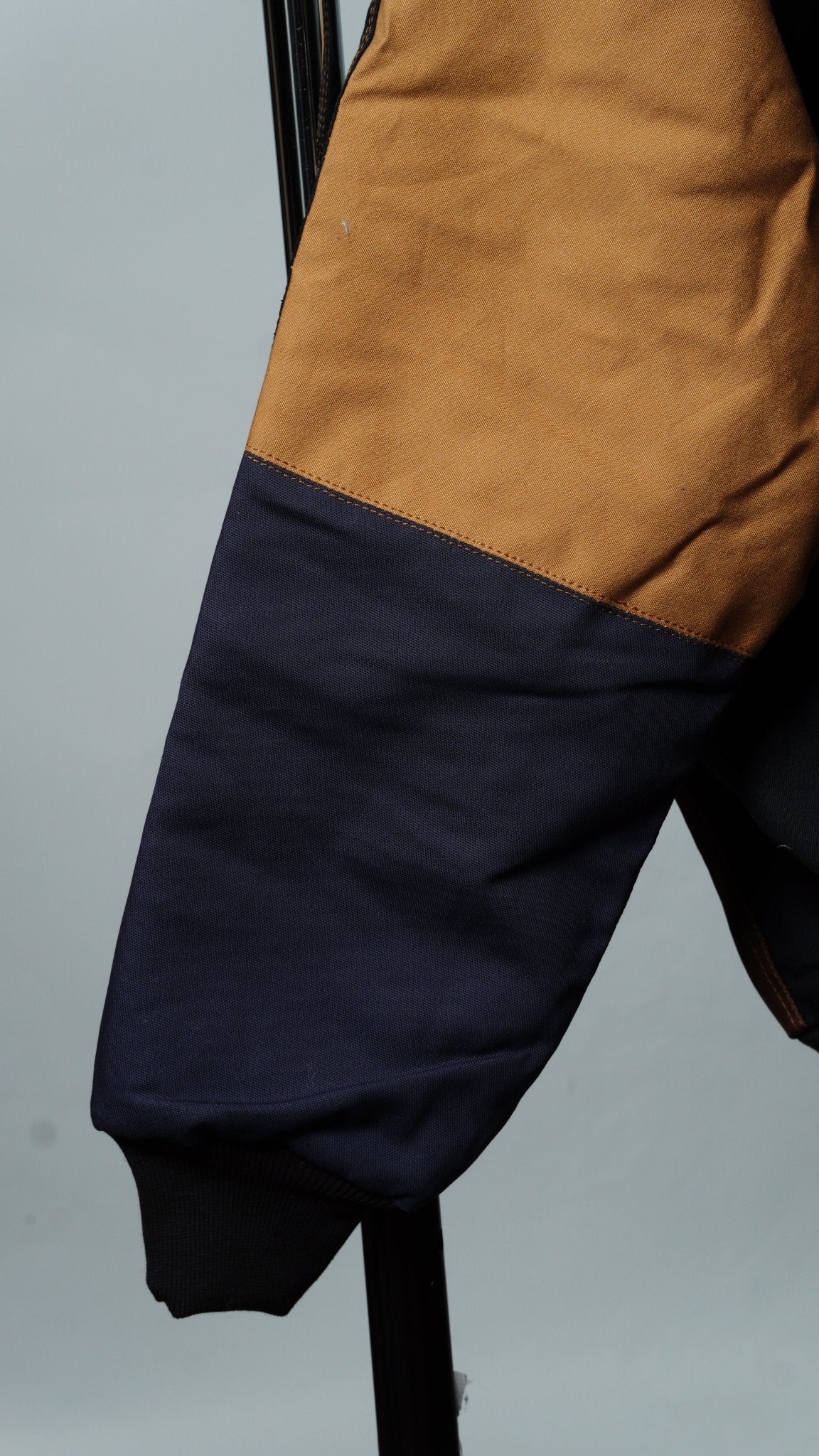 Workwear Colorblock Hooded Jacket Size L - The Hellebore Shop