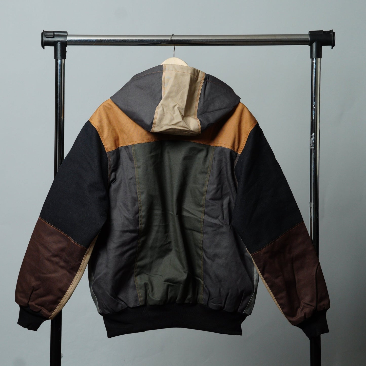 Workwear Colorblock Hooded Jacket Size L - The Hellebore Shop