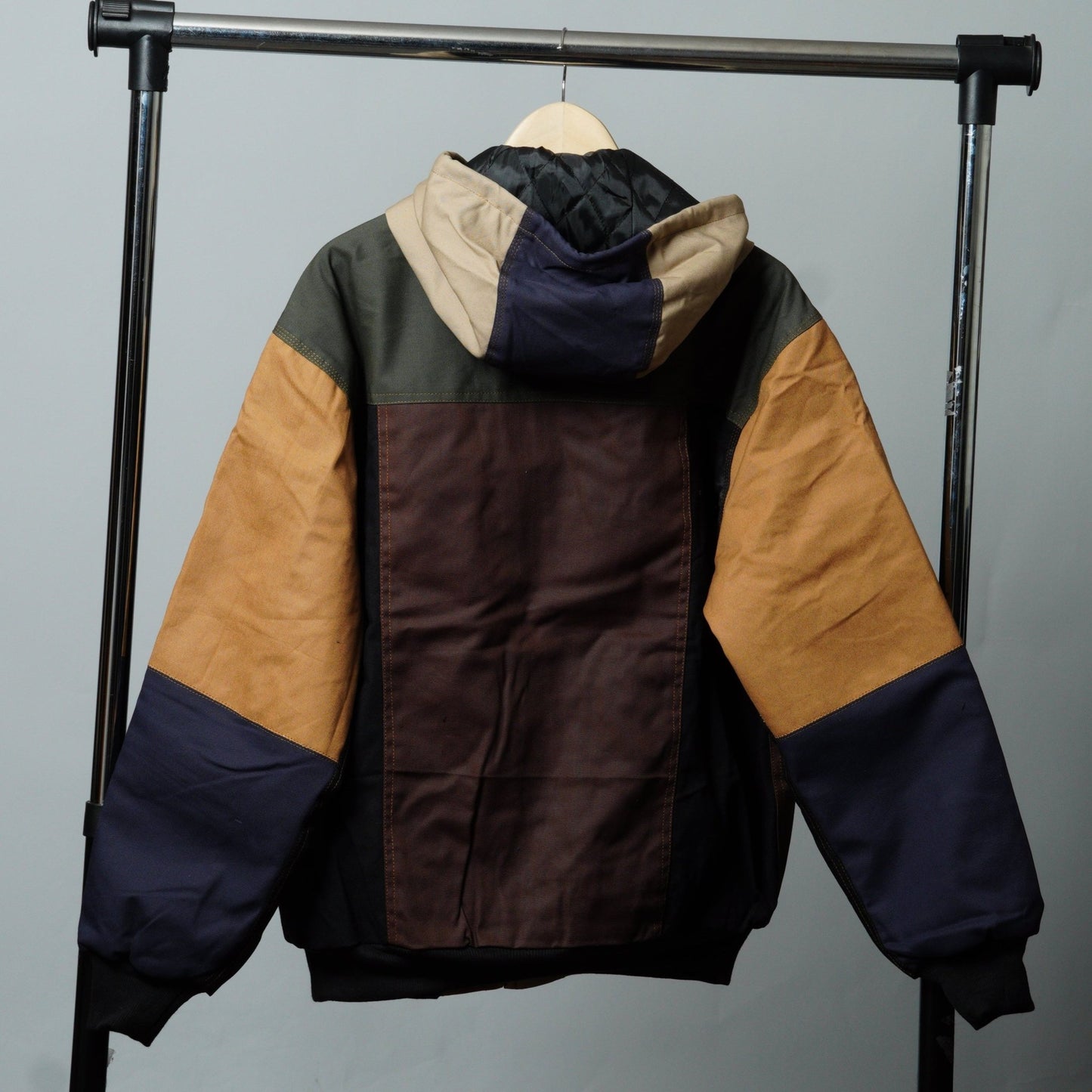 Workwear Colorblock Hooded Jacket Size L - The Hellebore Shop