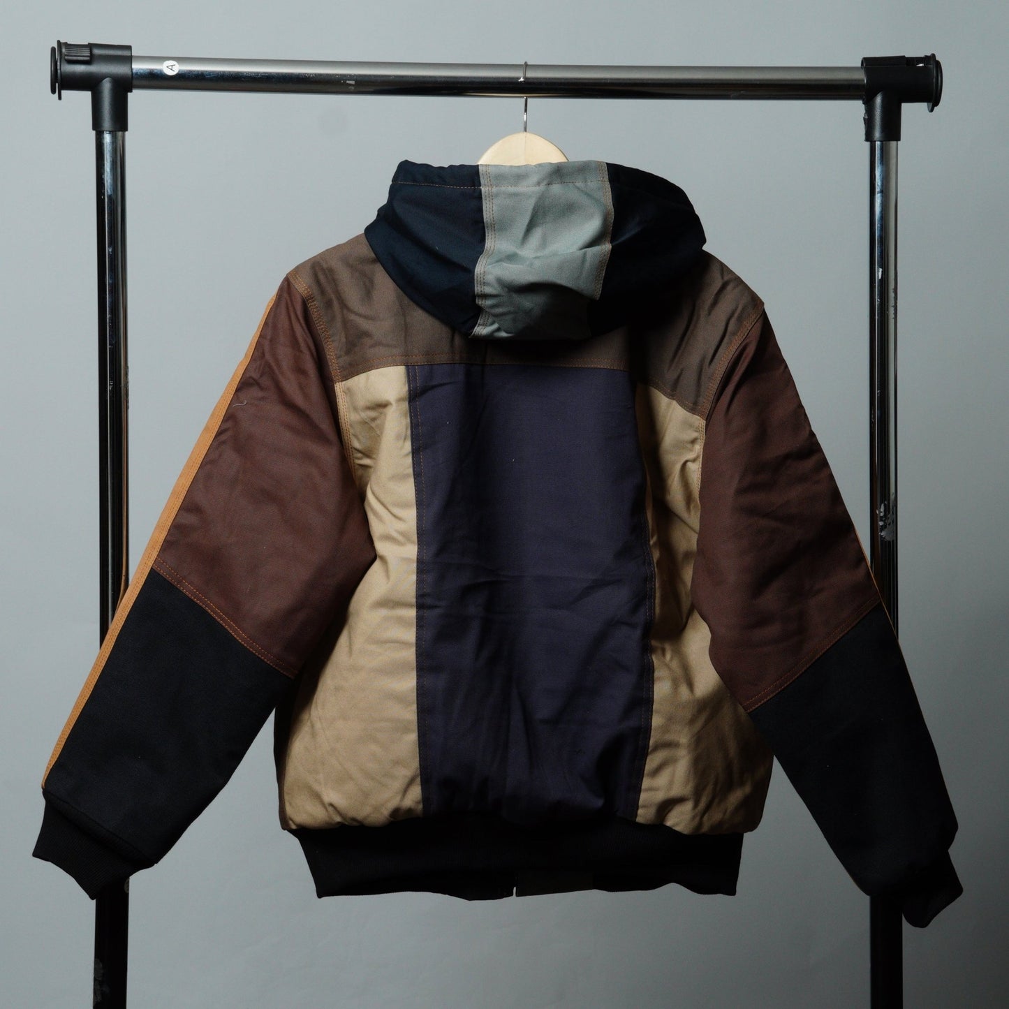 Workwear Colorblock Hooded Jacket Size M - The Hellebore Shop