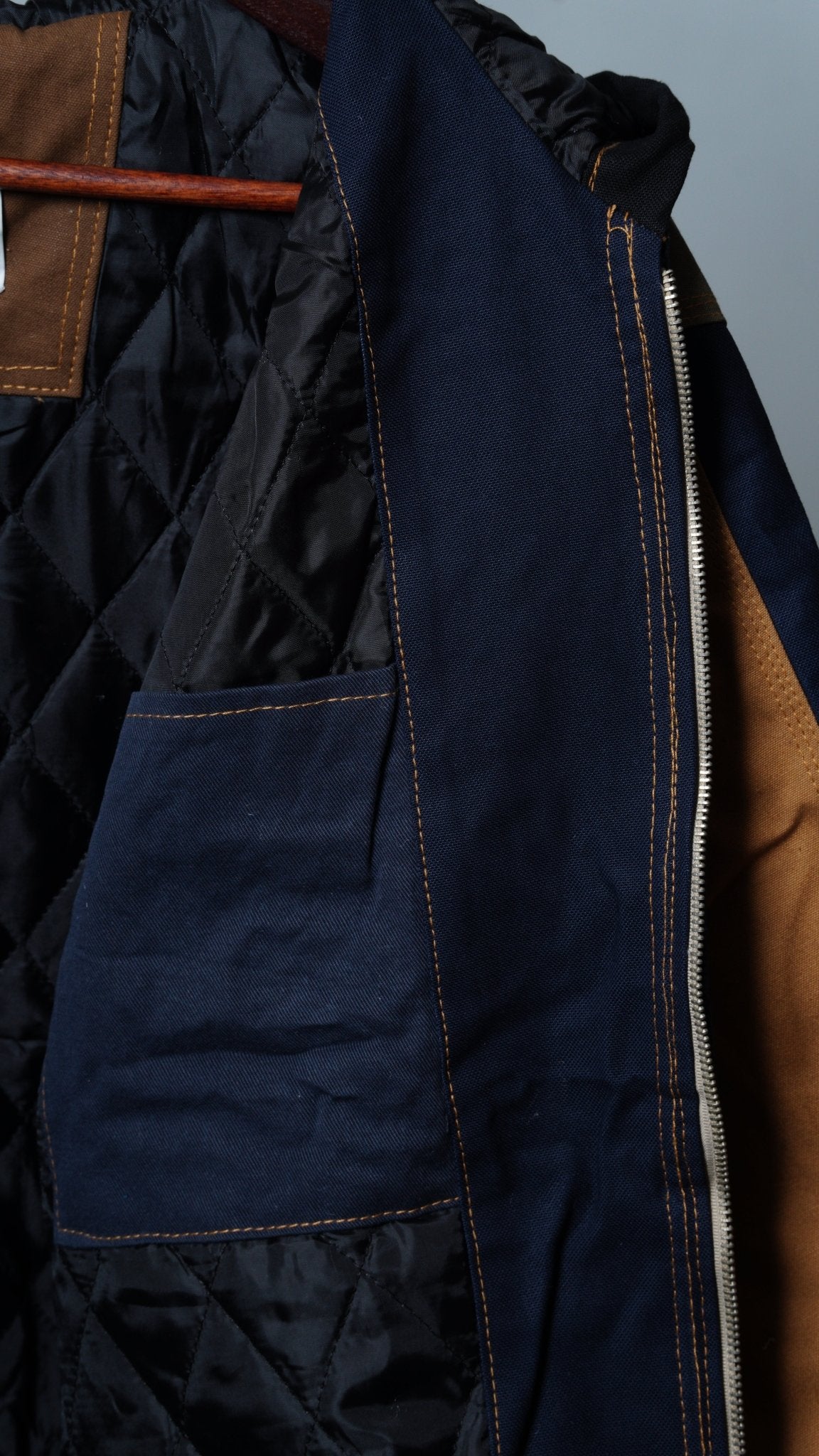 Workwear Colorblock Hooded Jacket Size M - The Hellebore Shop