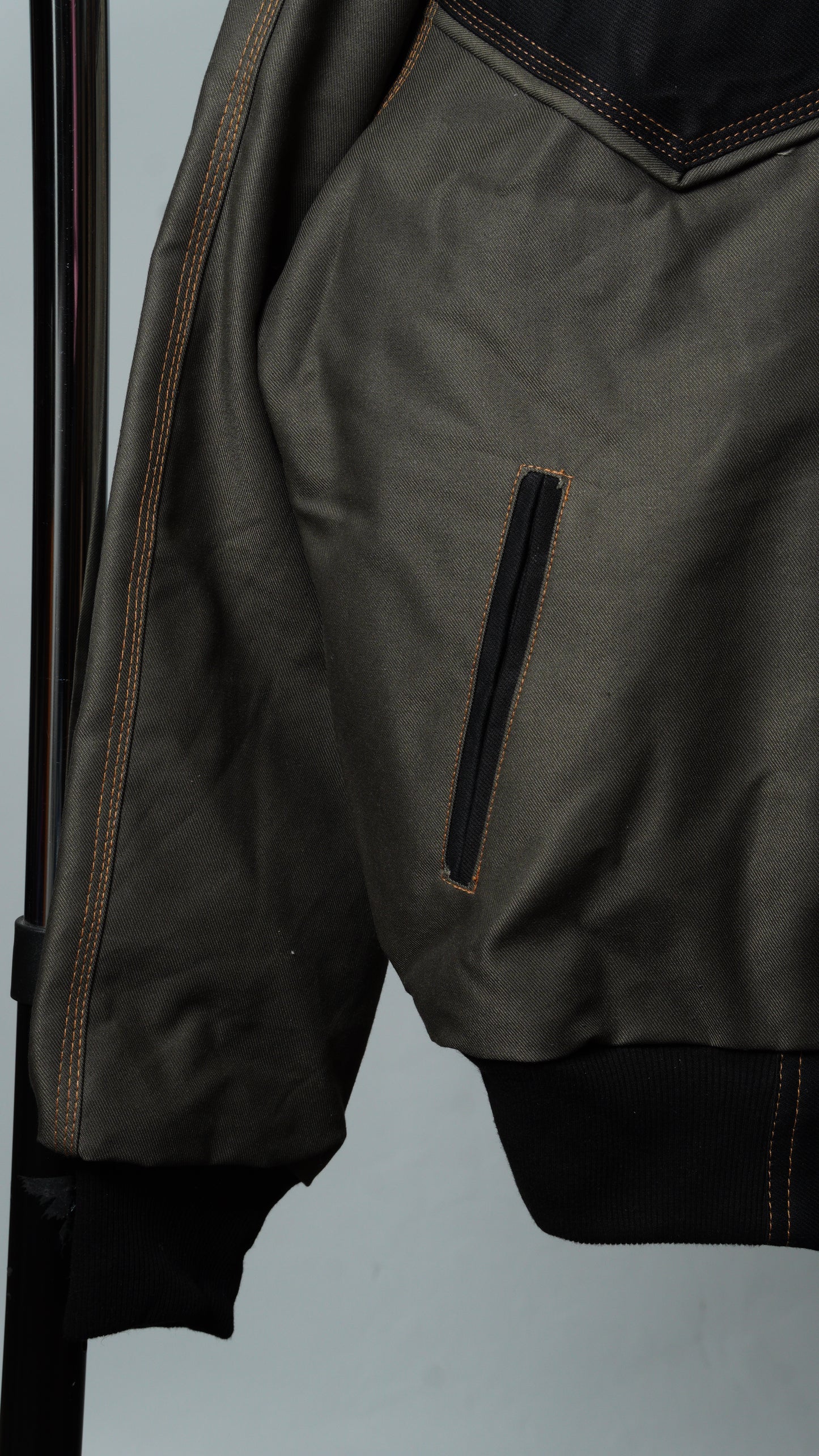 Black & Gray Colorblock Workwear Jacket