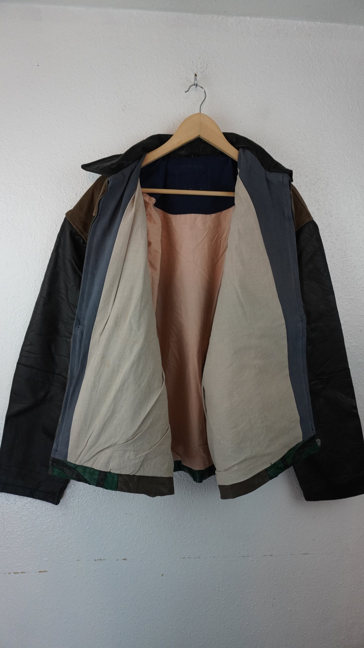 Leather Jacket Size L Green Tan Black