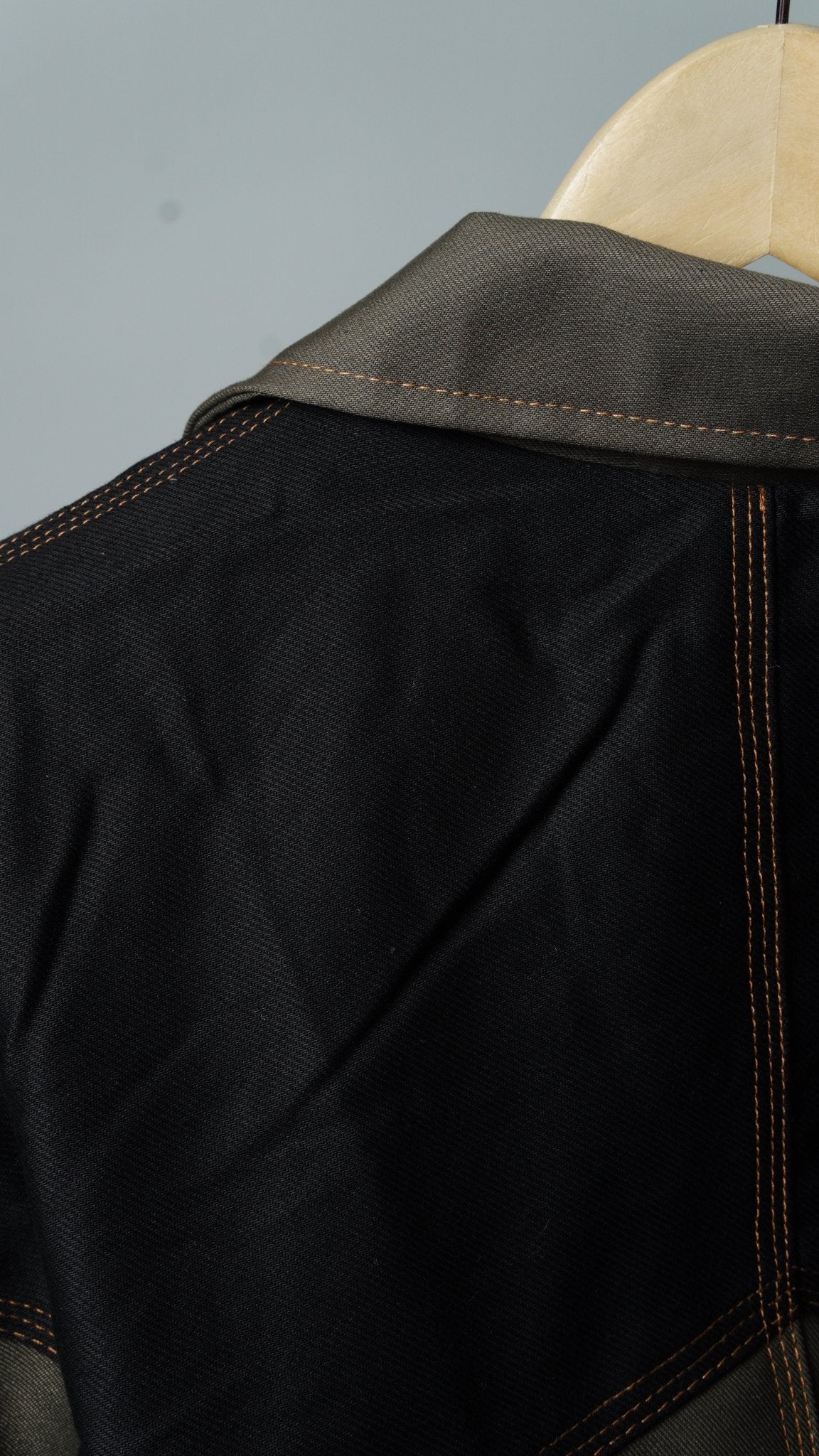 Black & Gray Colorblock Workwear Jacket - The Hellebore Shop