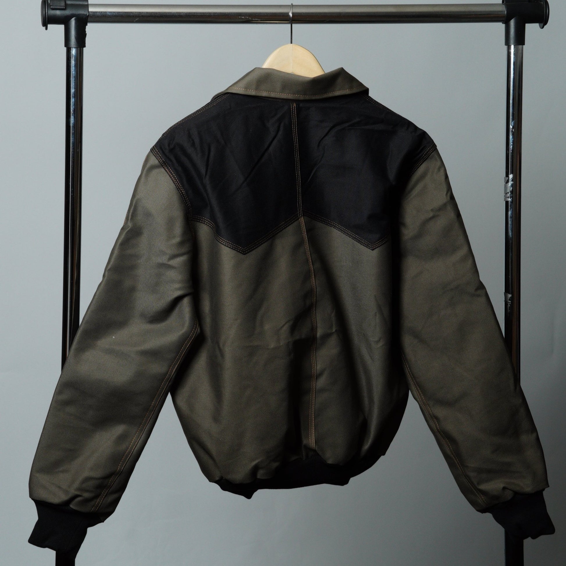 Black & Gray Colorblock Workwear Jacket - The Hellebore Shop