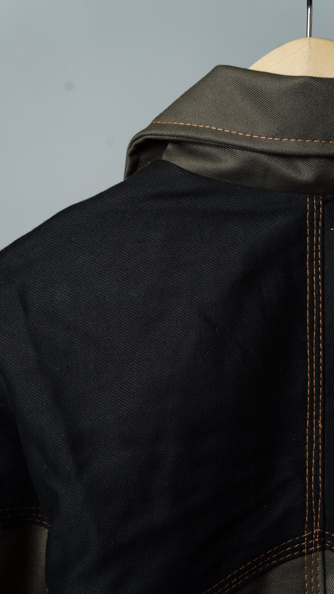 Black & Gray Colorblock Workwear Jacket - The Hellebore Shop