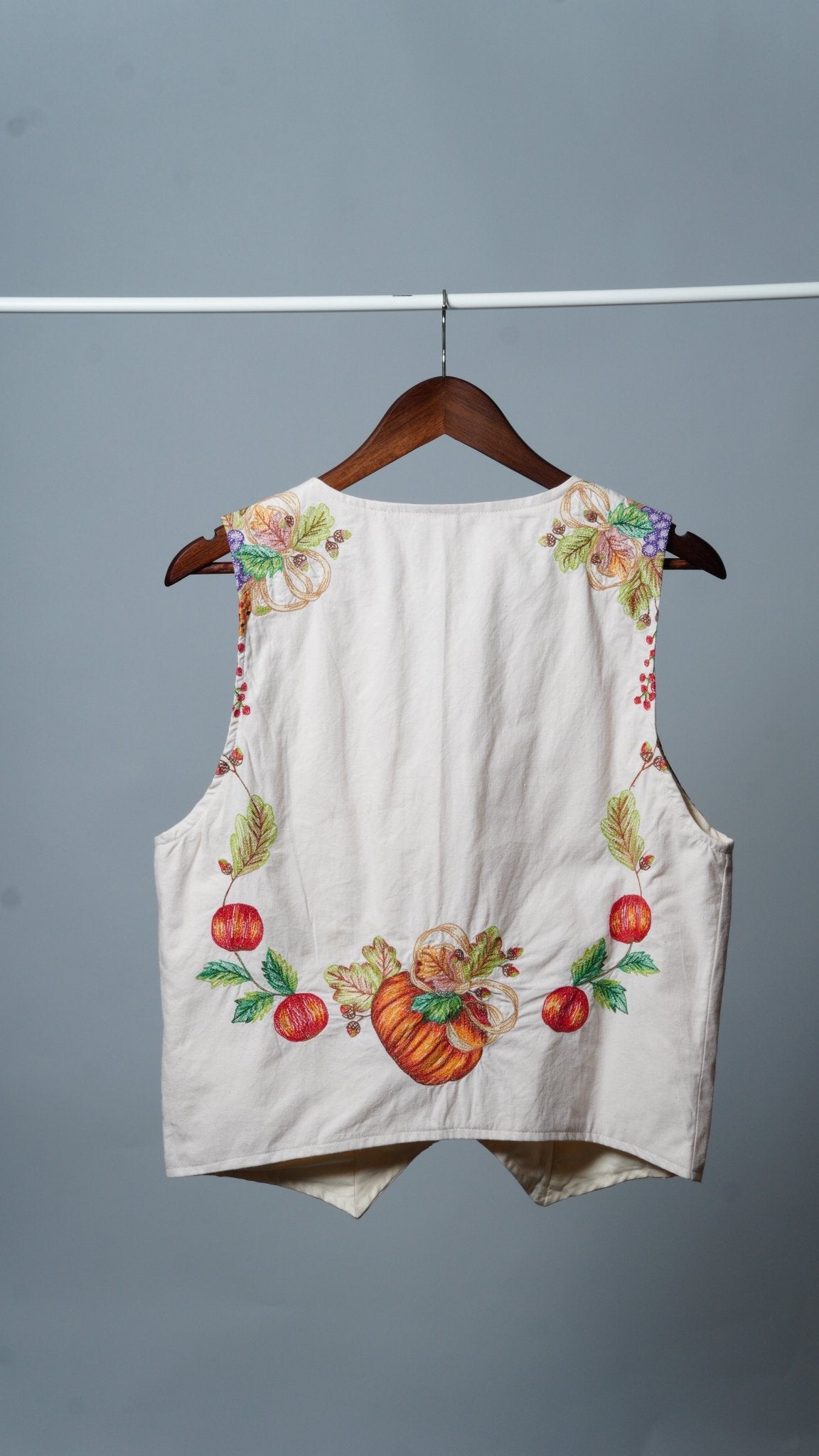 Upcycled Tablecloth Vest Size M - The Hellebore Shop