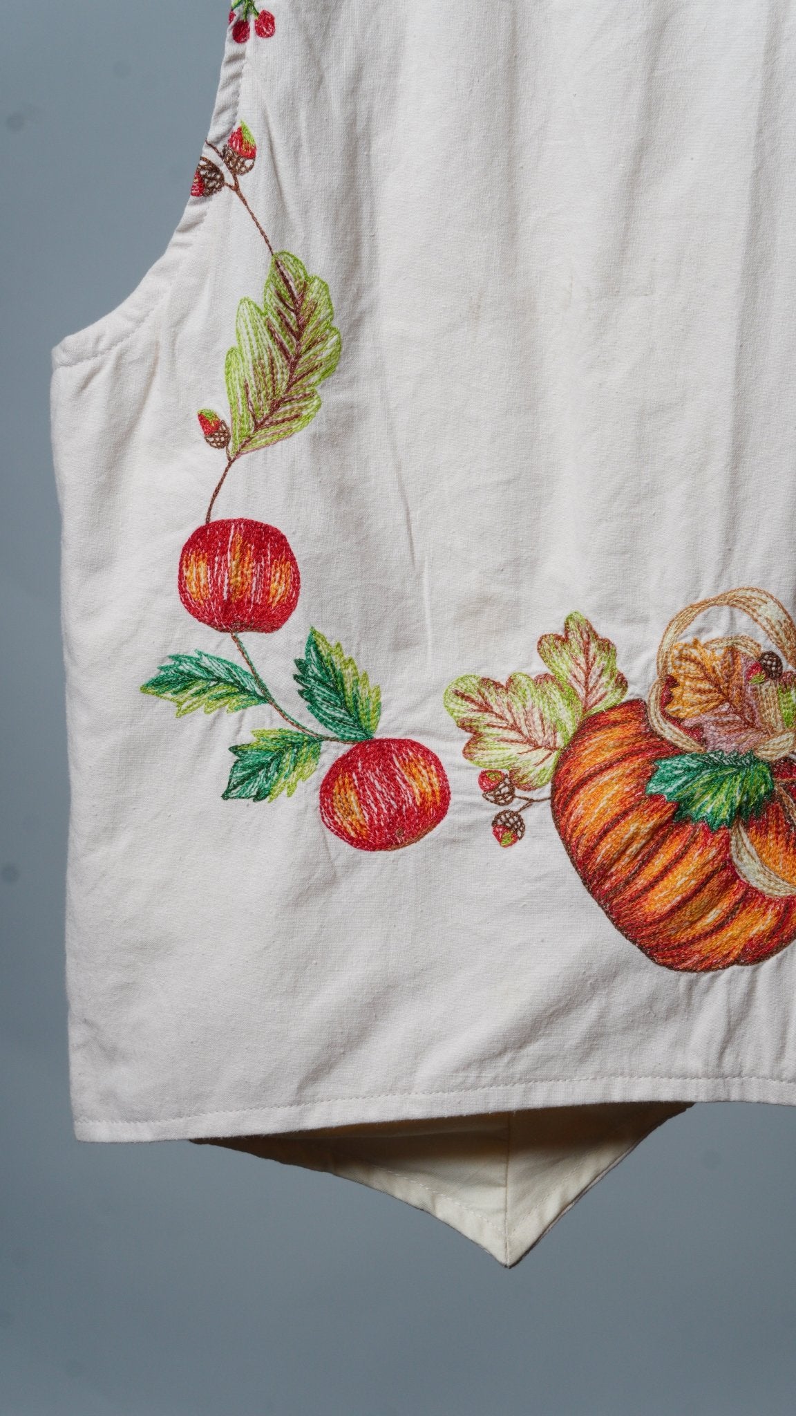 Upcycled Tablecloth Vest Size M - The Hellebore Shop