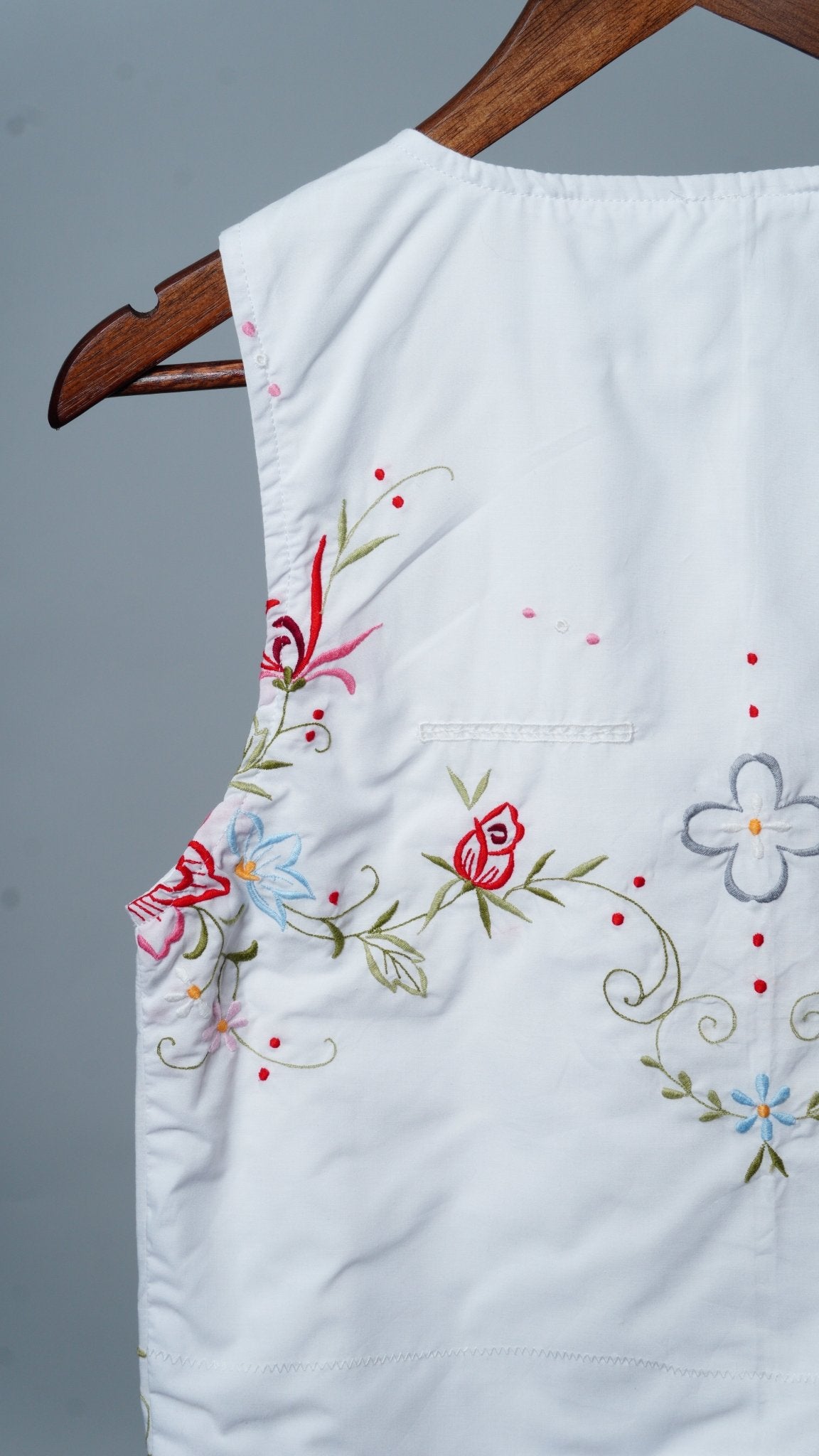 Upcycled Tablecloth Vest Size S - The Hellebore Shop