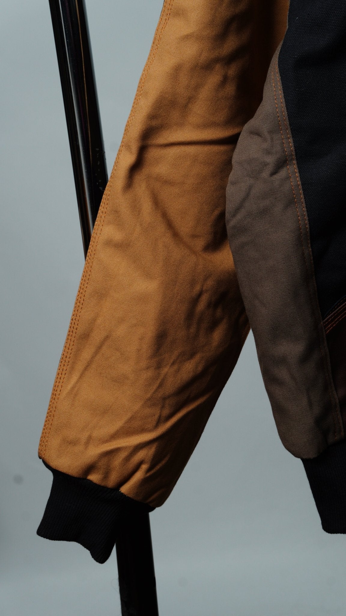 Workwear Colorblock Hooded Jacket Size M - The Hellebore Shop