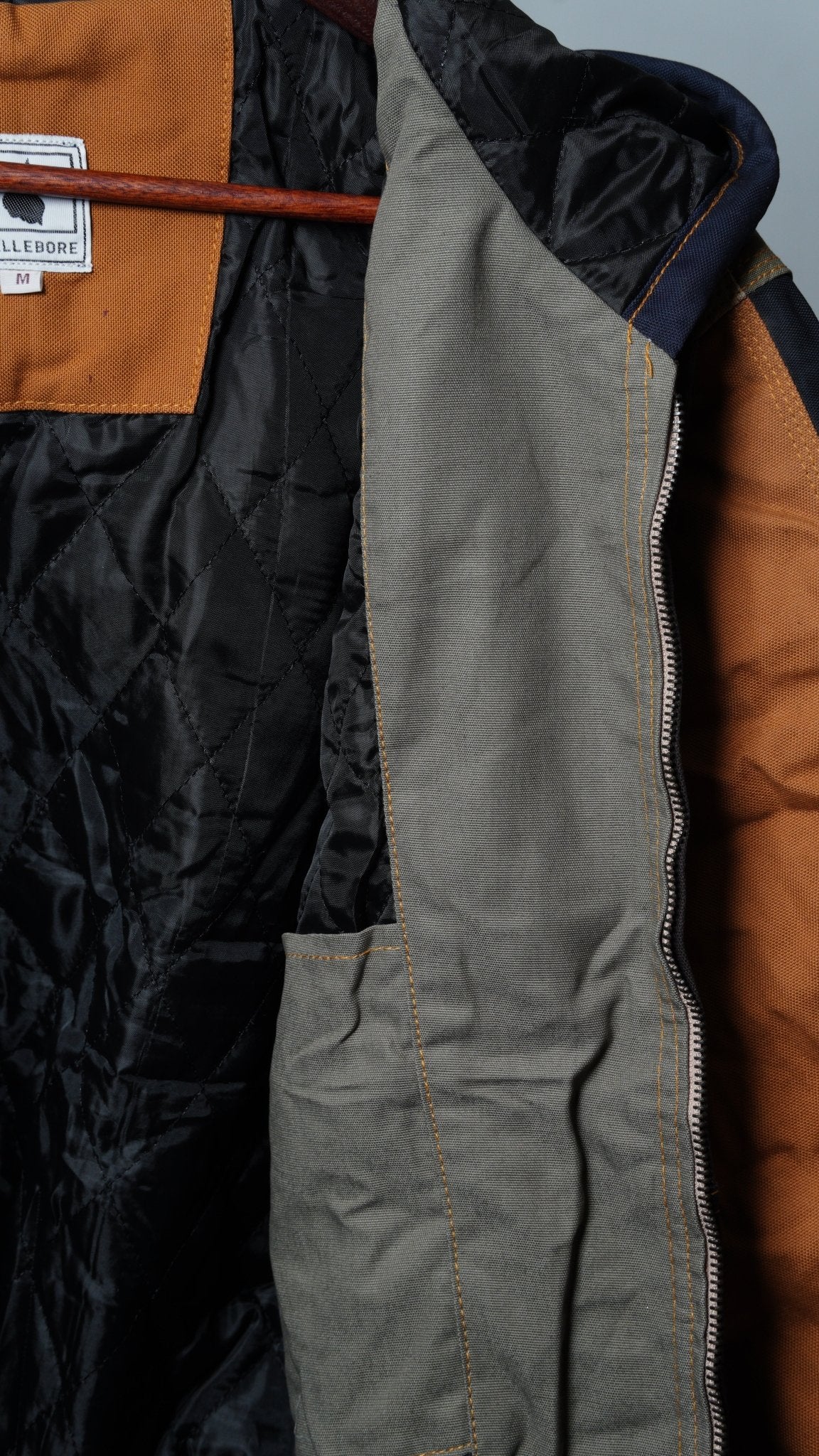 Workwear Colorblock Hooded Jacket Size M - The Hellebore Shop