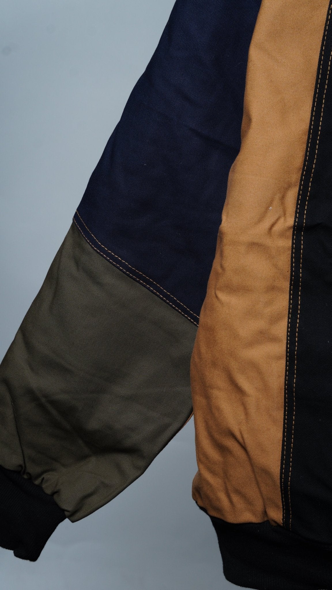 Workwear Colorblock Hooded Jacket Size M - The Hellebore Shop