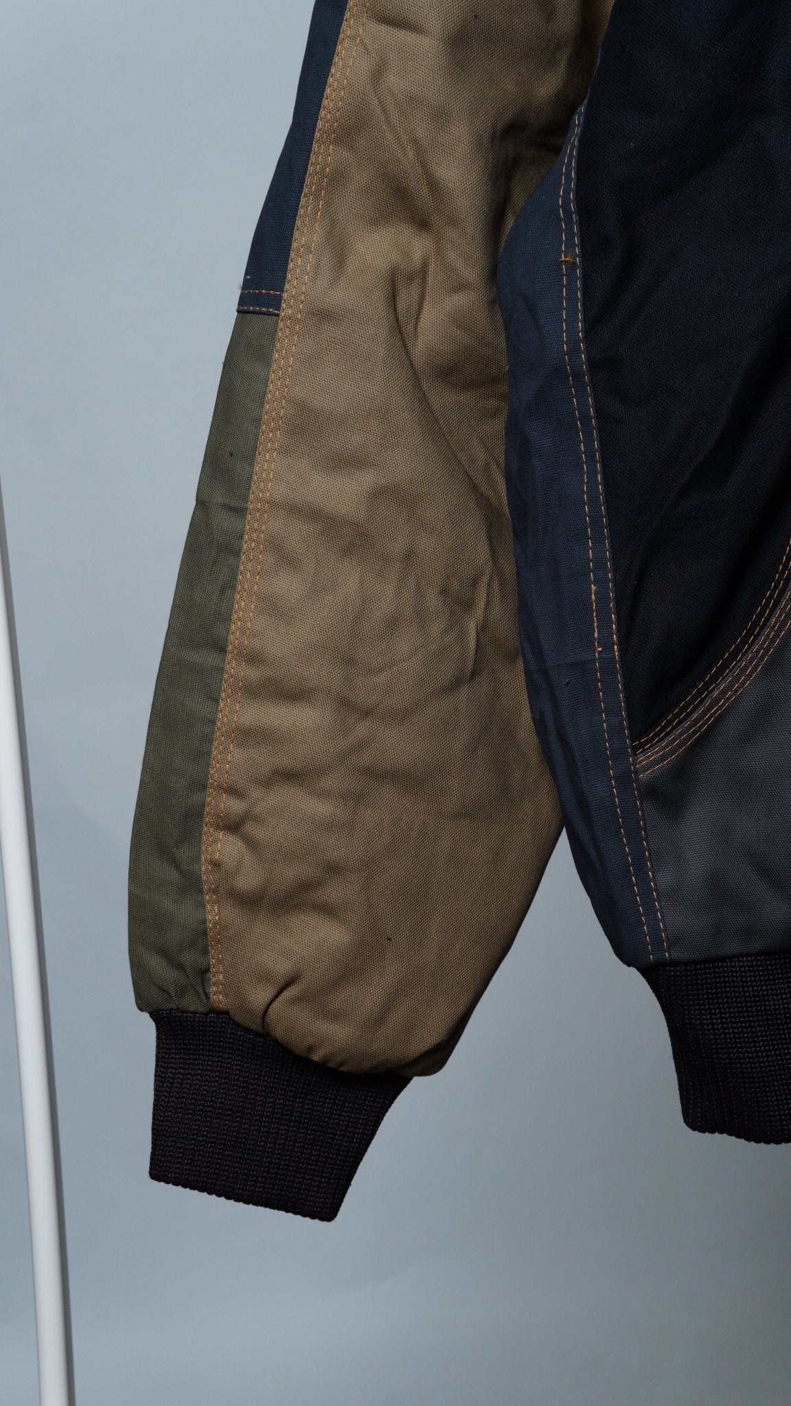 Workwear Colorblock Hooded Jacket Size XL - The Hellebore Shop