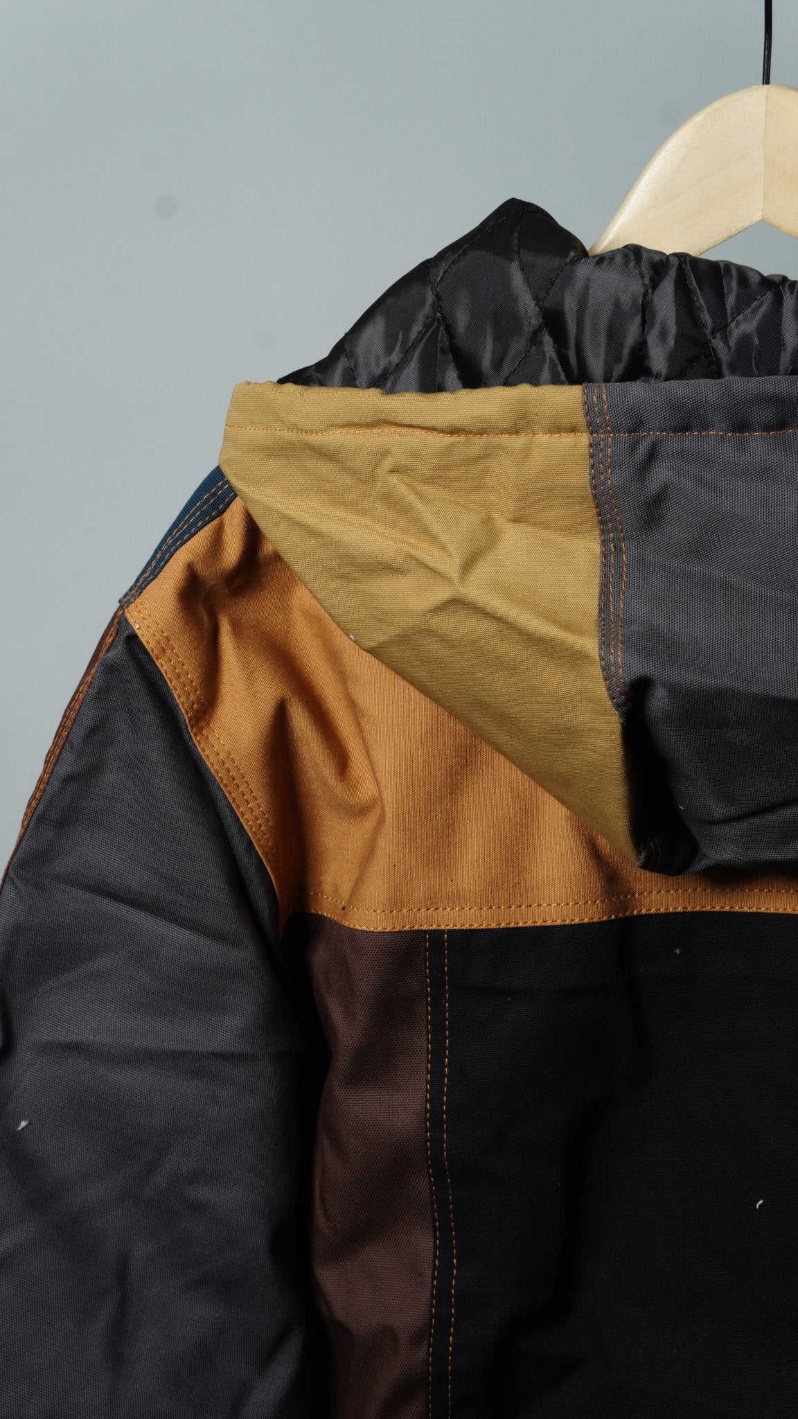 Workwear Colorblock Hooded Jacket Size XL - The Hellebore Shop